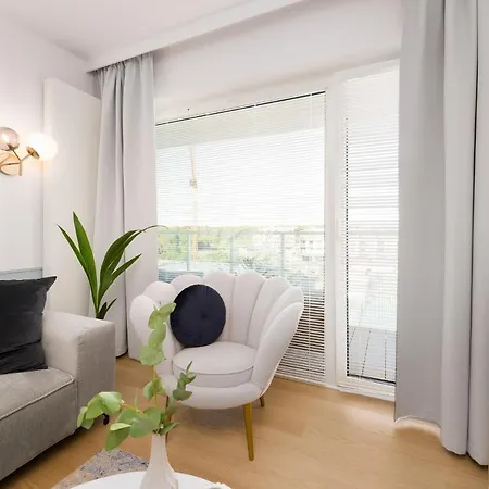 Апартаменты Bryza Polanki Aqua *